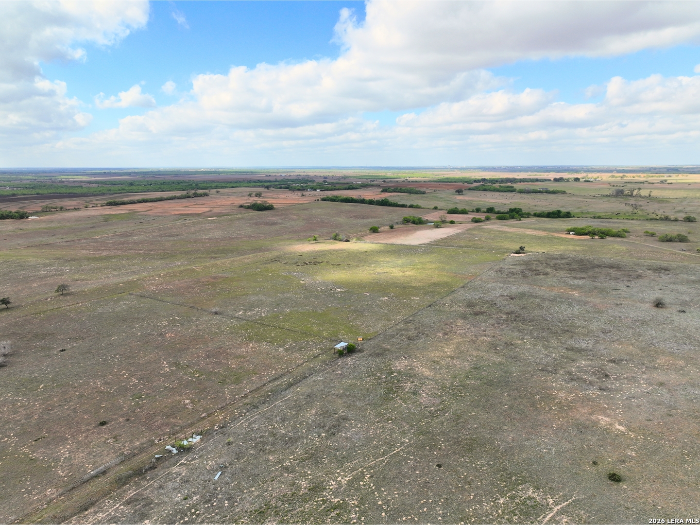 2612 County Road 232 Floresville TX 78114