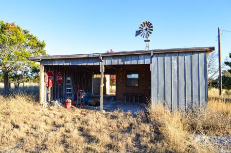 3527 Stapp Ranch Mountain Home TX 78058