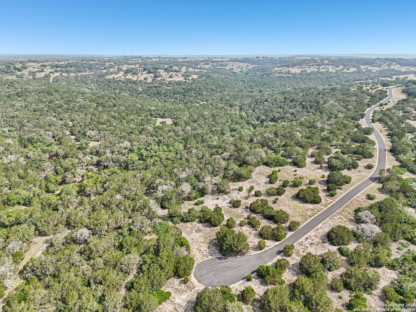 225 Camp Fire Hunt TX 78024