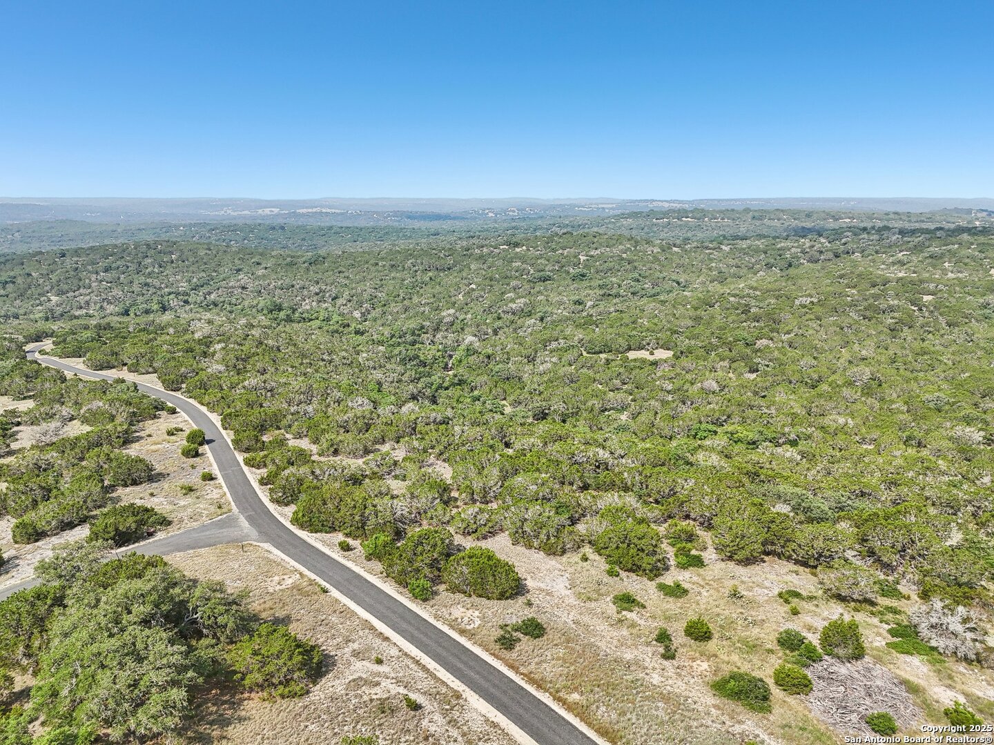 225 Camp Fire Hunt TX 78024