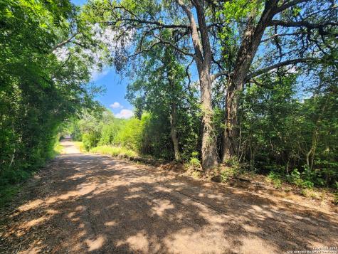 961 Lane Pool Lagrange TX 78945