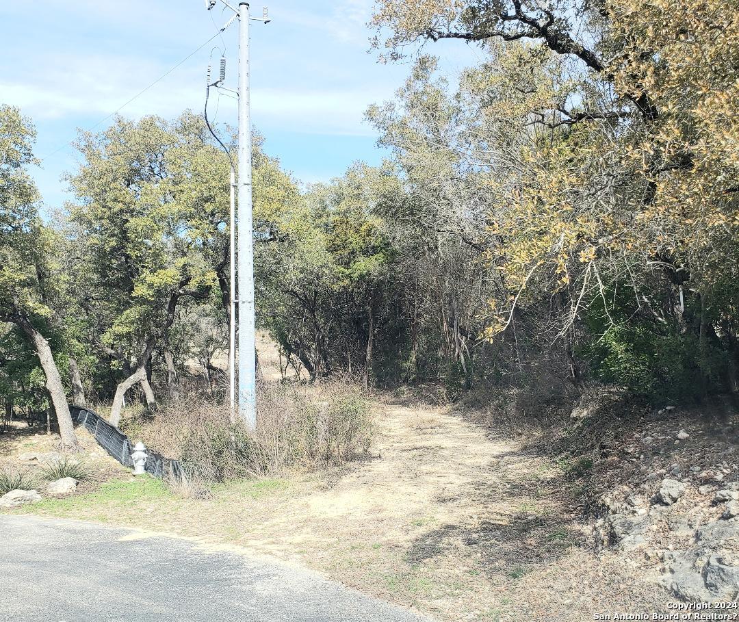 14465 Chinquapin Helotes TX 78023