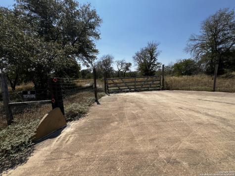 Tbd, Lot 17 Woodland Hills Poteet TX 78065