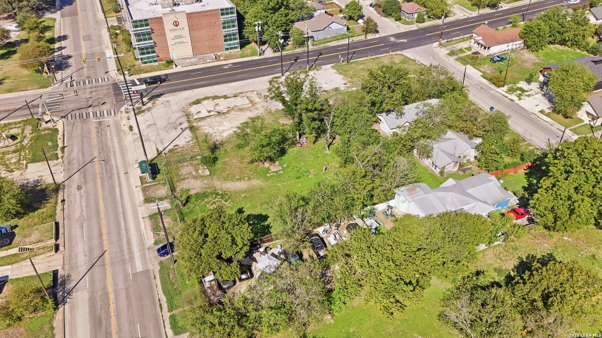 2615 E Commerce Street San Antonio TX 78203