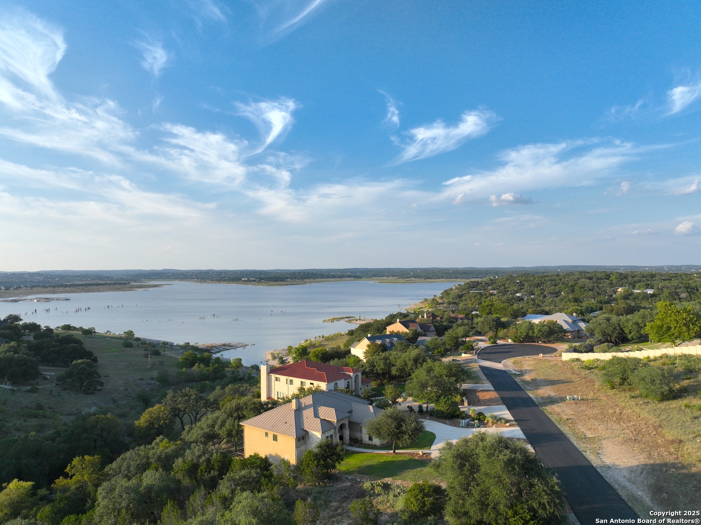 401 Scarlet Canyon Lake TX 78133