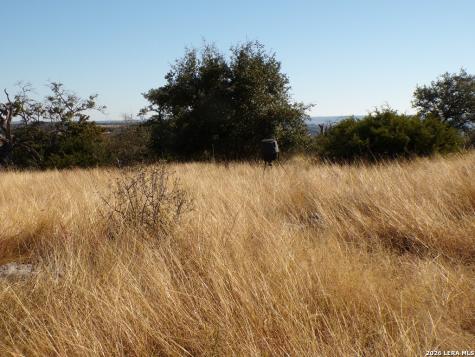 196 Las Brisas Kerrville TX 78028
