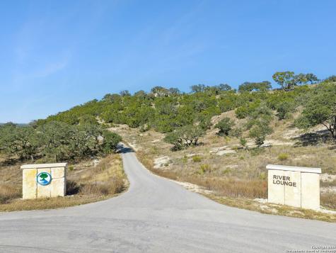 1713 Paradise Parkway Canyon Lake TX 78133