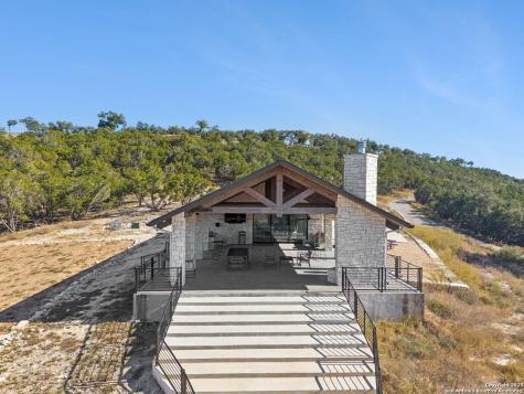 1713 Paradise Parkway Canyon Lake TX 78133