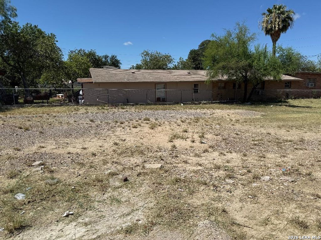 894 Concho Street Eagle Pass TX 78852