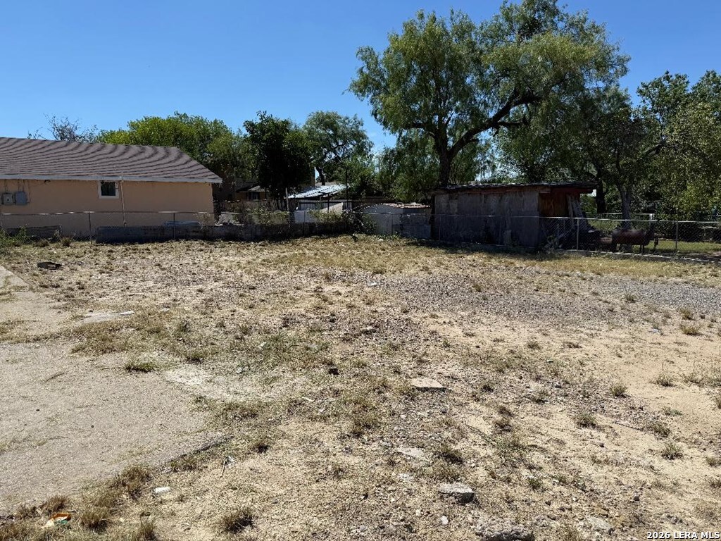 894 Concho Street Eagle Pass TX 78852