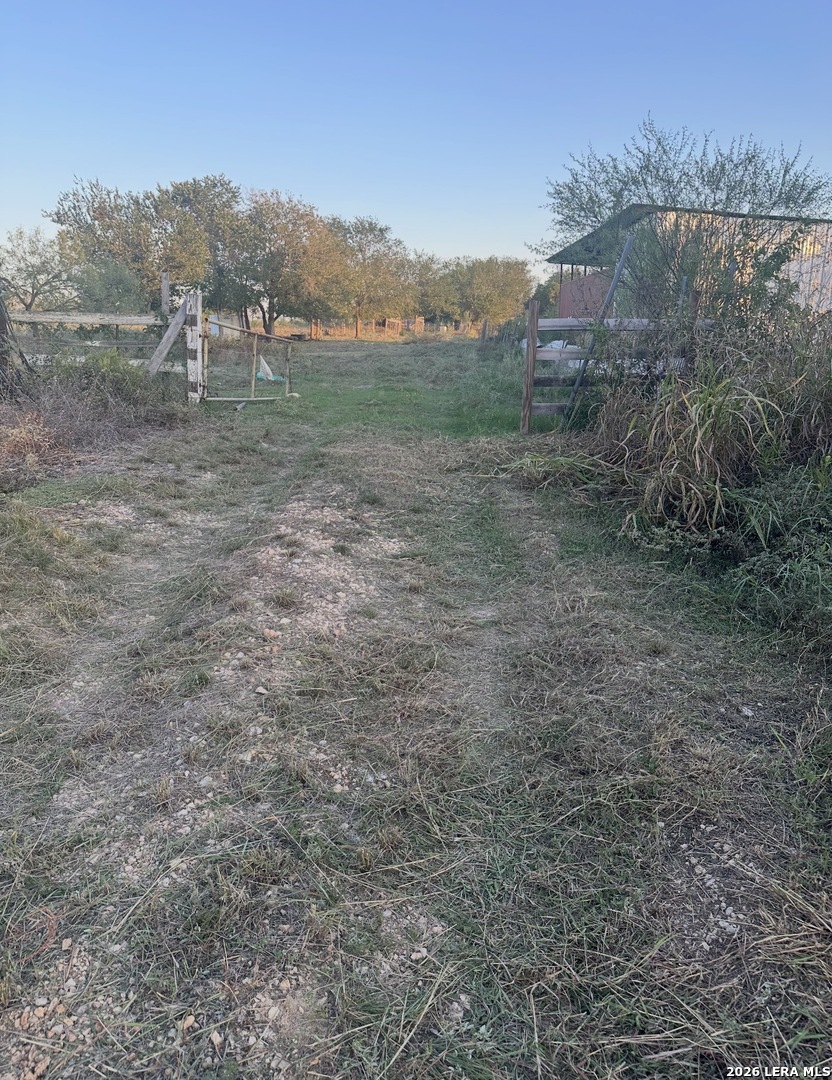 1513 Graef Kyle TX 78640