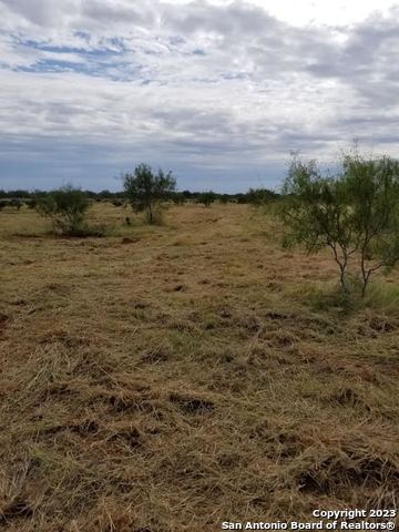 0 Hwy-85 Dilley TX 78017