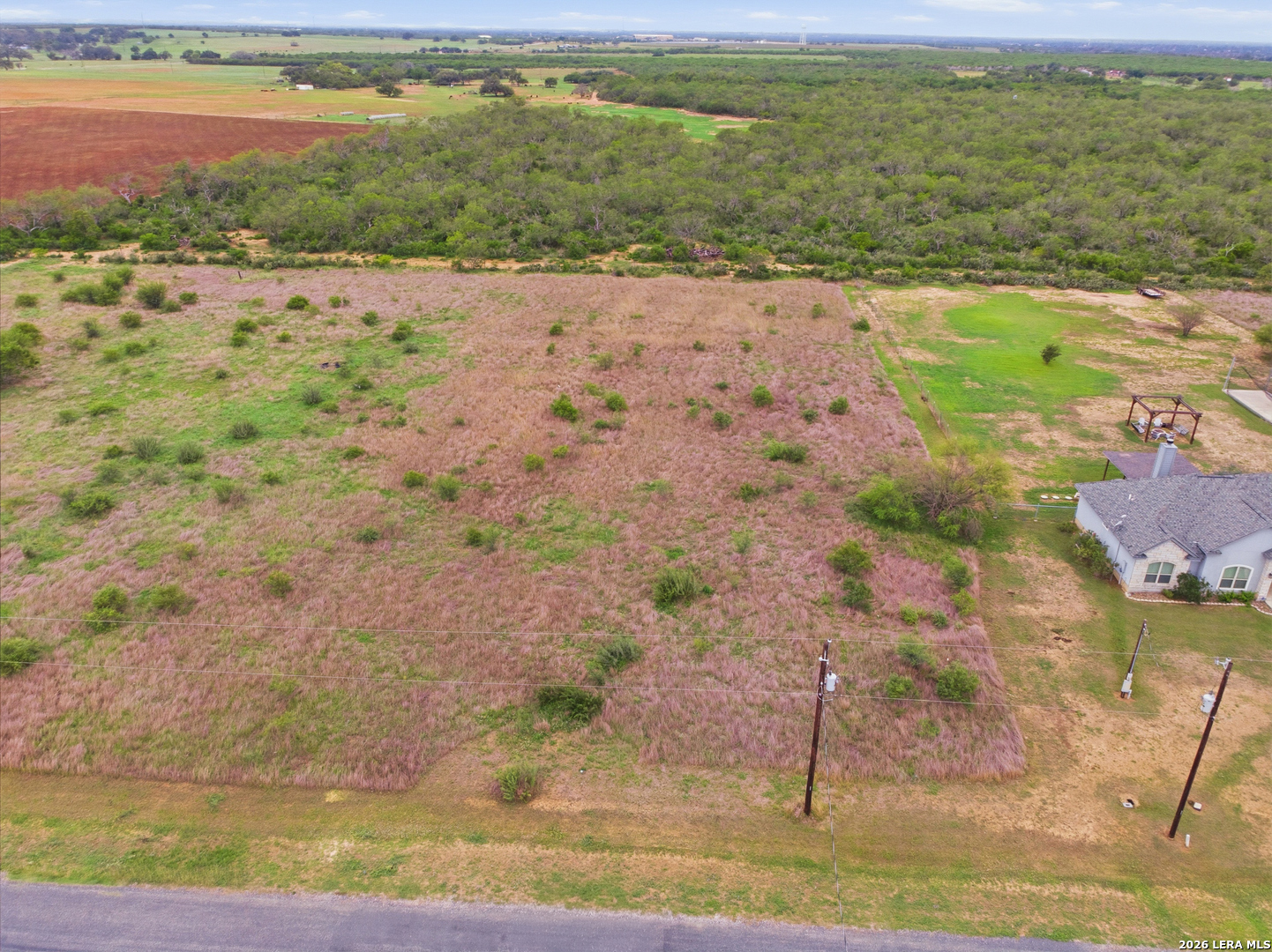 157 Gentle Breeze Floresville TX 78114