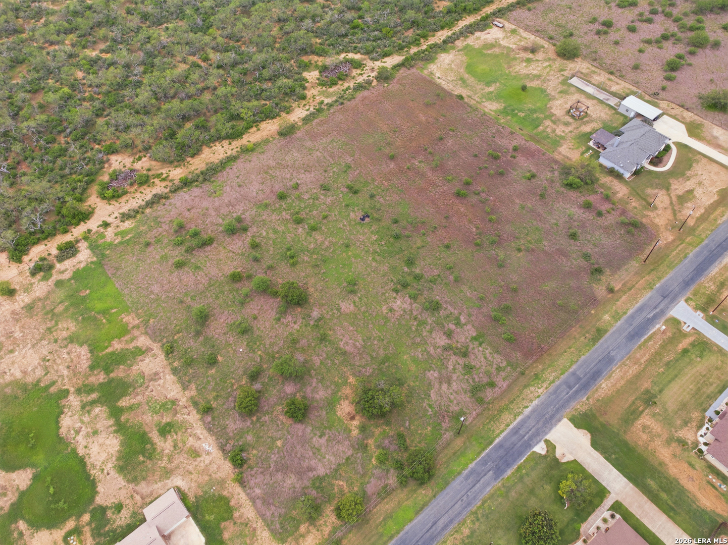 157 Gentle Breeze Floresville TX 78114