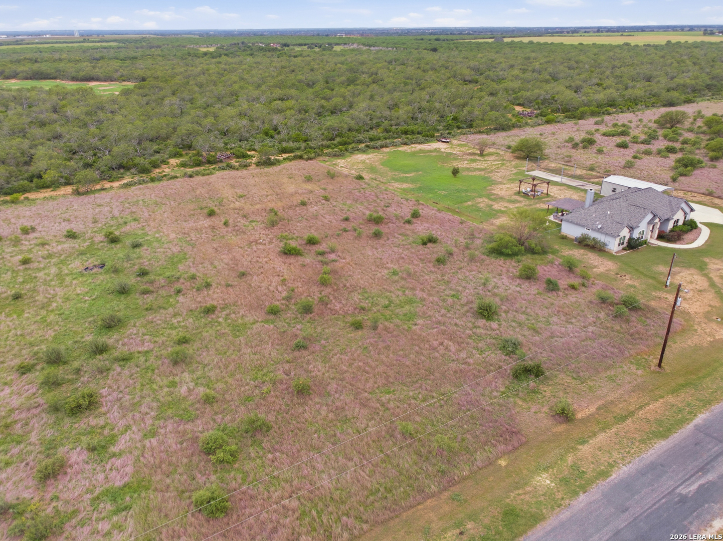 157 Gentle Breeze Floresville TX 78114