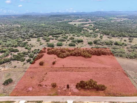 18 Clearwater Canyon Road Bandera TX 78003