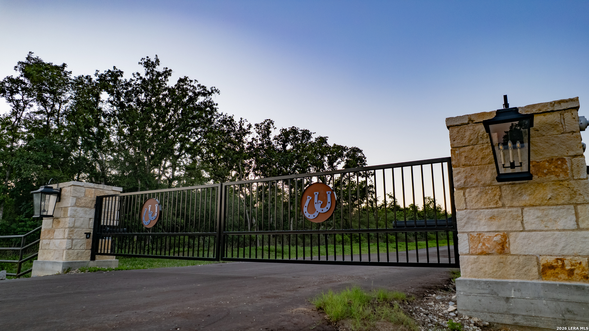3803 Private Road 4100 Marquez TX 77865