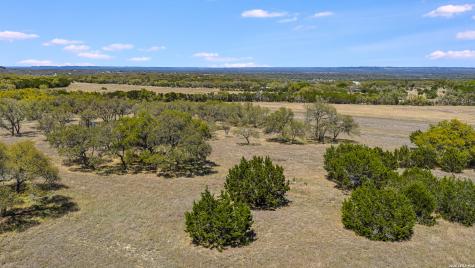 16 Lewis Road Boerne TX 78006