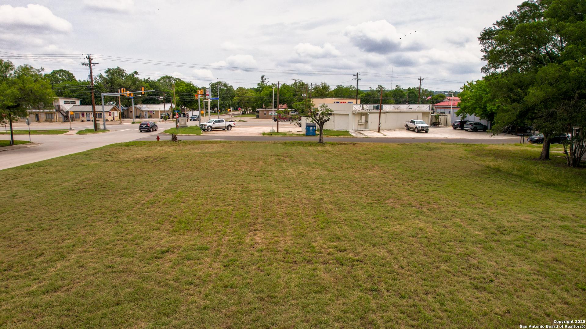 519 Lucille Kerrville TX 78028