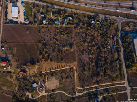 250 Spur Trail Seguin TX 78155