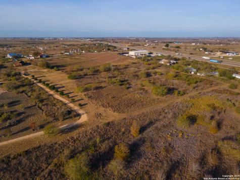 250 Spur Trail Seguin TX 78155