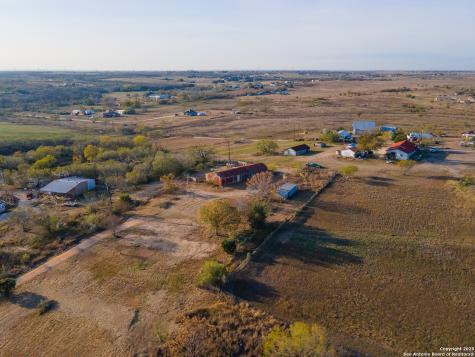 250 Spur Trail Seguin TX 78155