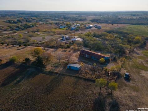 250 Spur Trail Seguin TX 78155