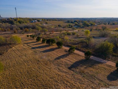 250 Spur Trail Seguin TX 78155