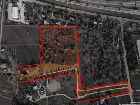 250 Spur Trail Seguin TX 78155