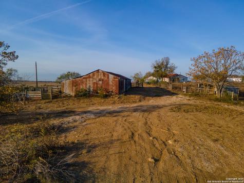 250 Spur Trail Seguin TX 78155