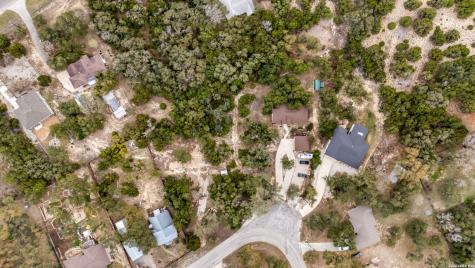 810 La Paloma Canyon Lake TX 78133