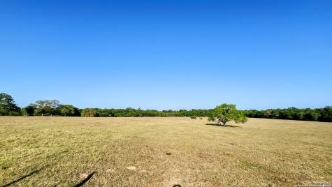 618 Mesquite Pass Seguin TX 78155