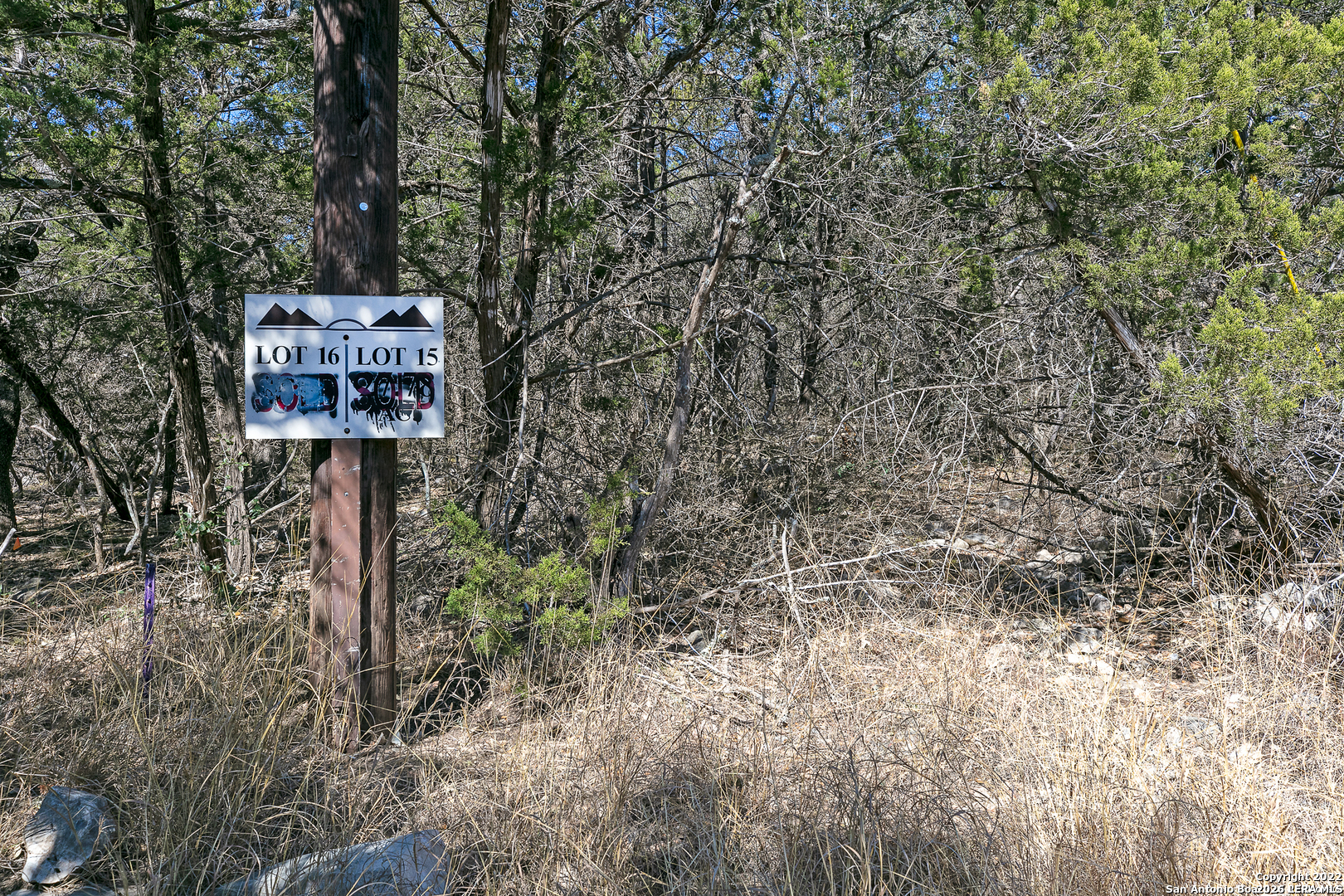Lot 15 Pr 2535 Mico TX 78056