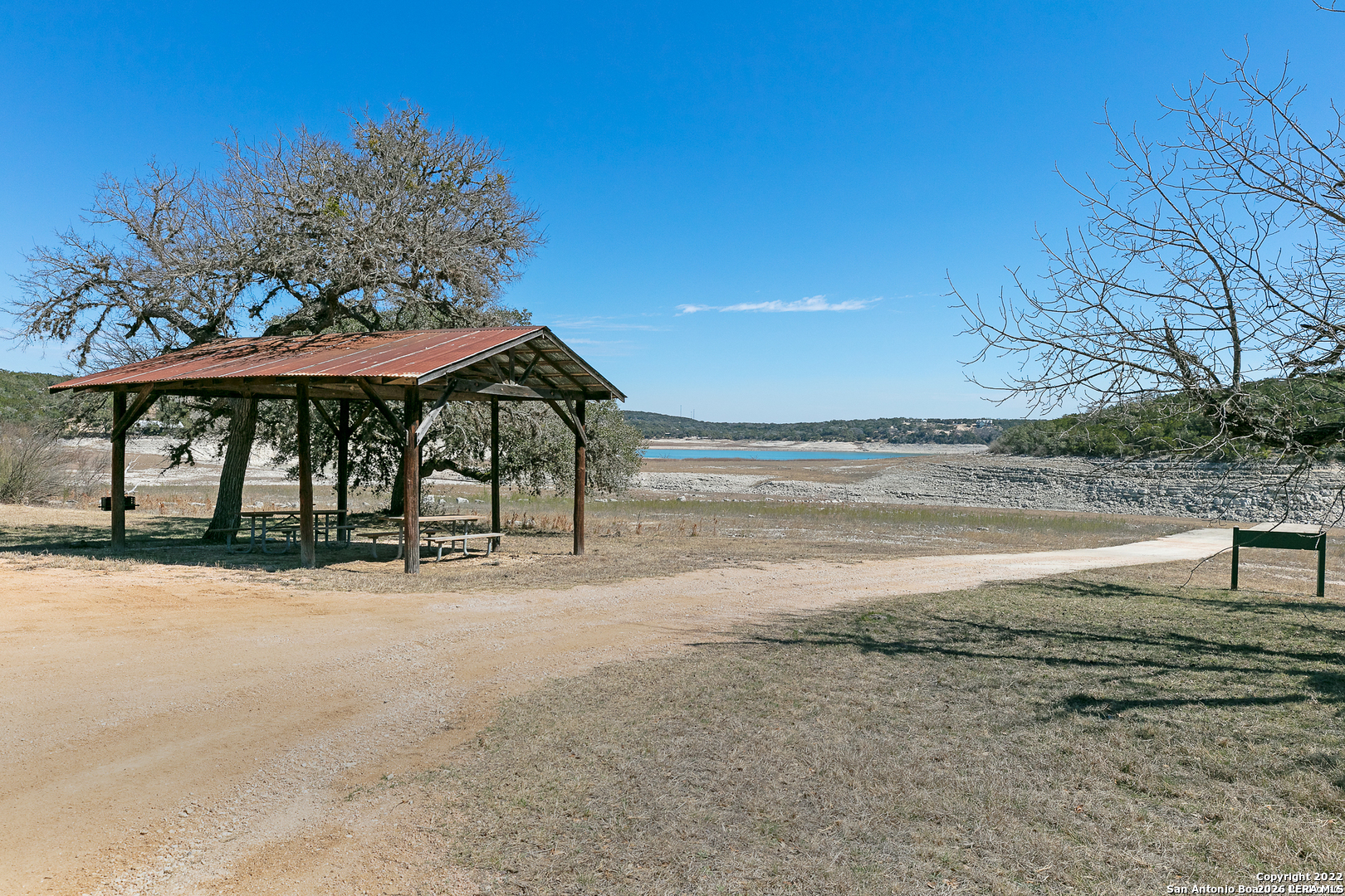 Lot 15 Pr 2535 Mico TX 78056