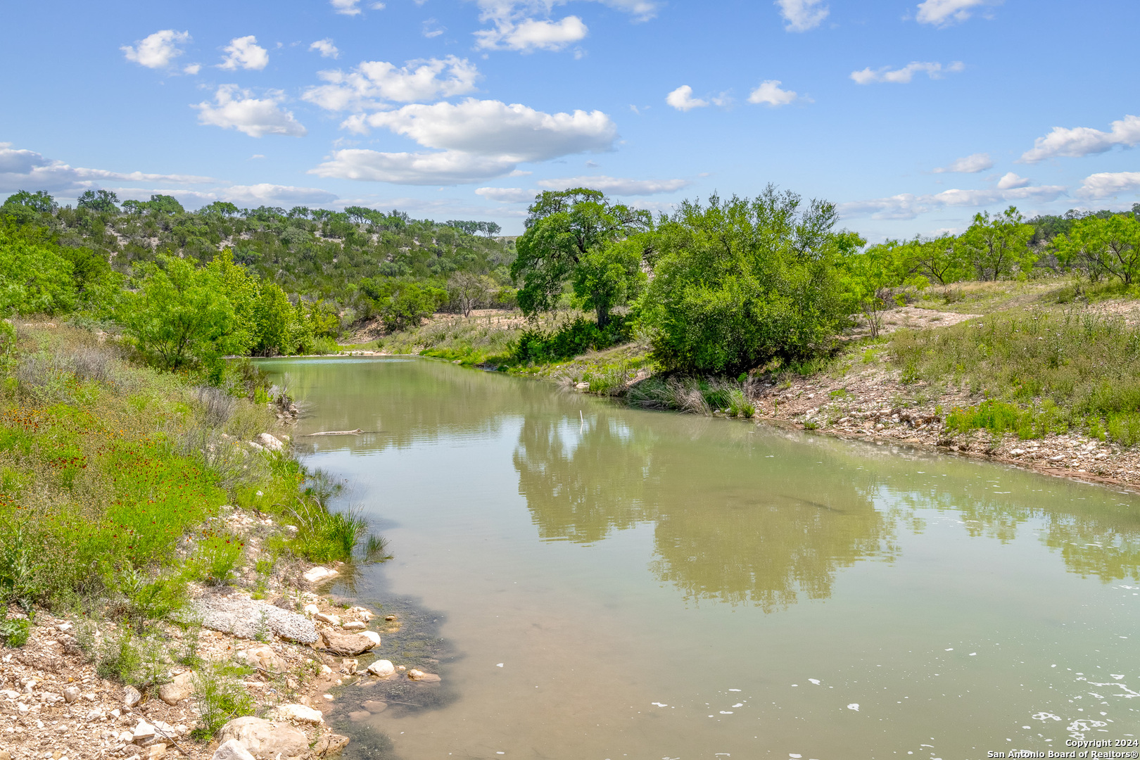 100 Spring Crossing Junction TX 76849