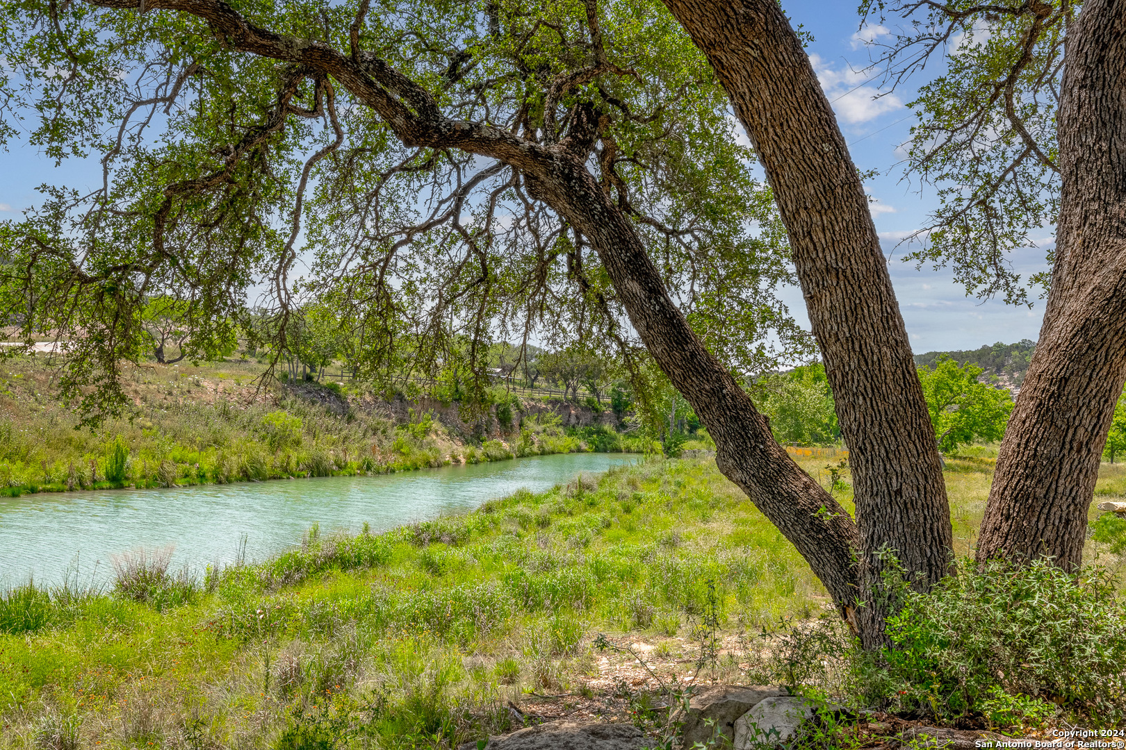 100 Spring Crossing Junction TX 76849