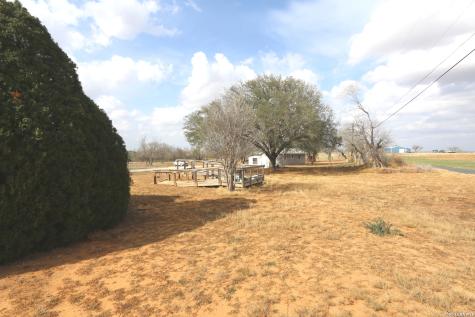 13847 Us Highway 87 South Adkins TX 78101