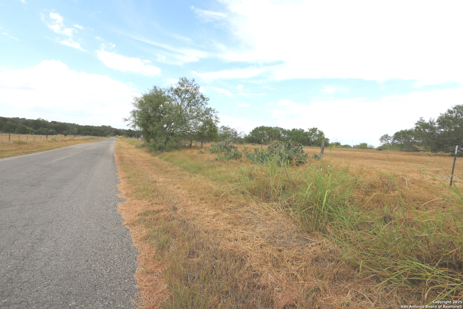 2.26 Acres (tract 1) Cr 433 Stockdale TX 78160