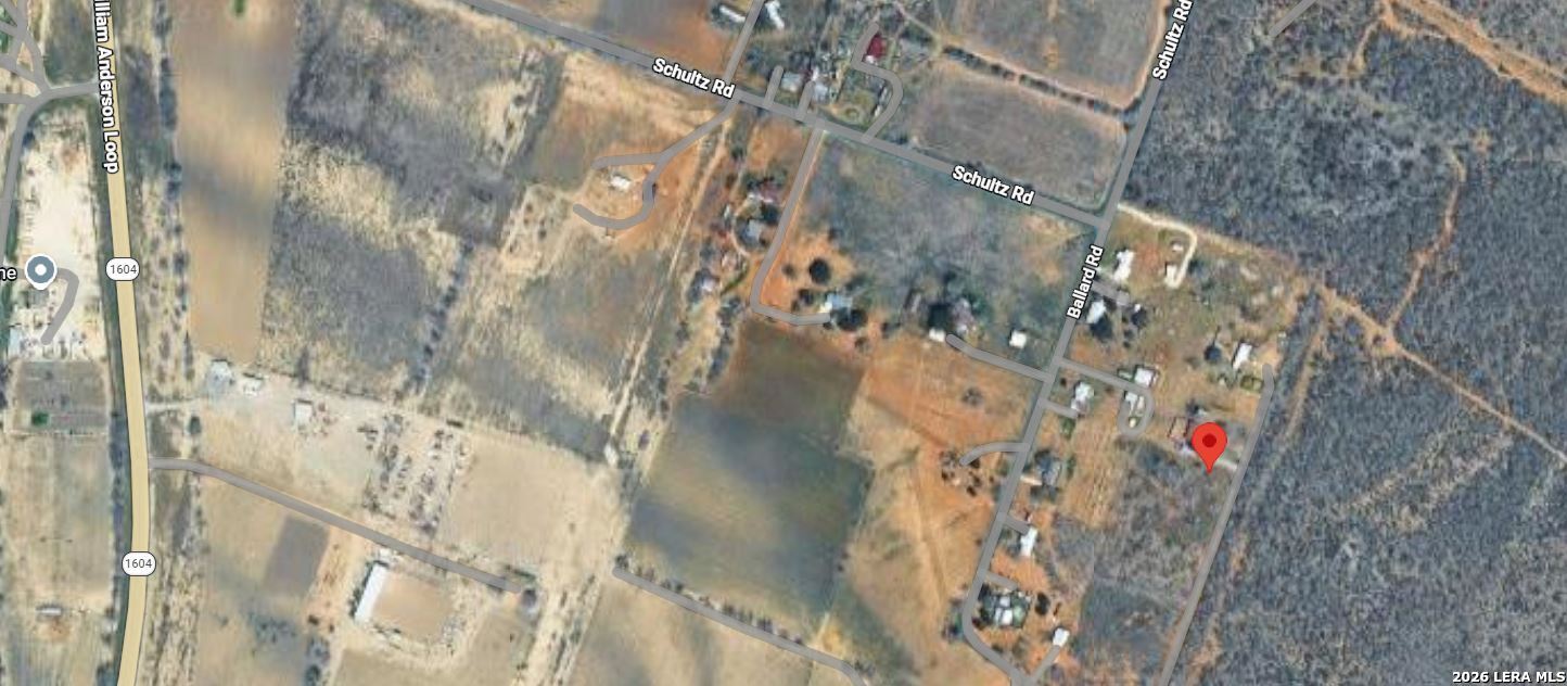 000 Ballard Elmendorf TX 78112