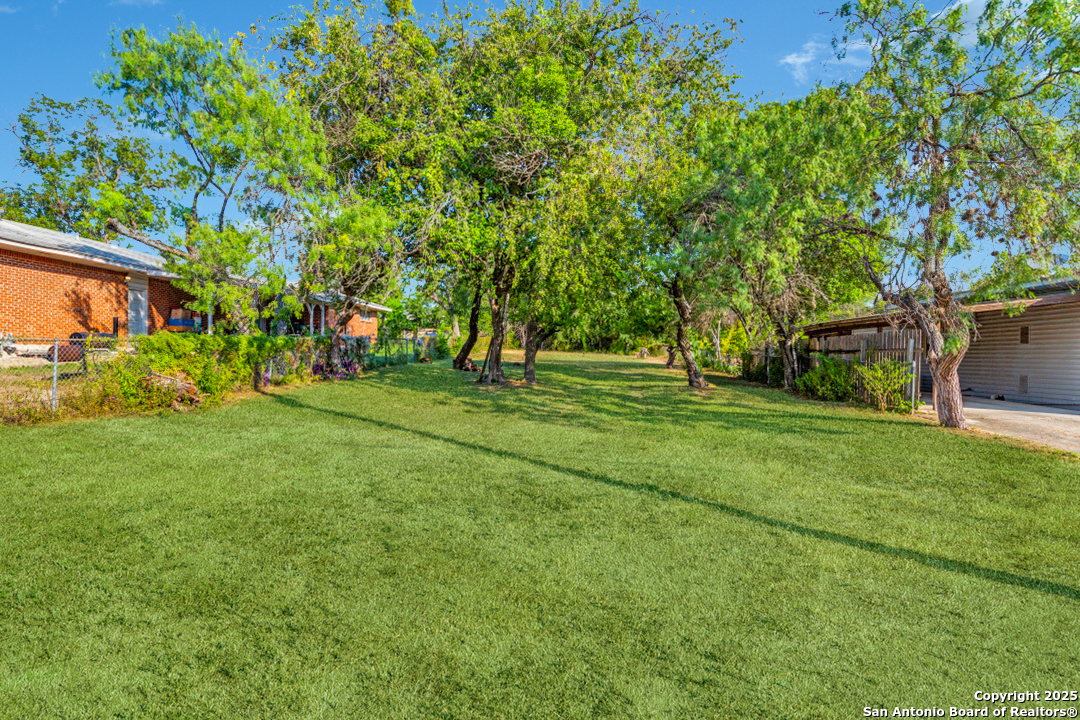 249 Bobbies Lane San Antonio TX 78201