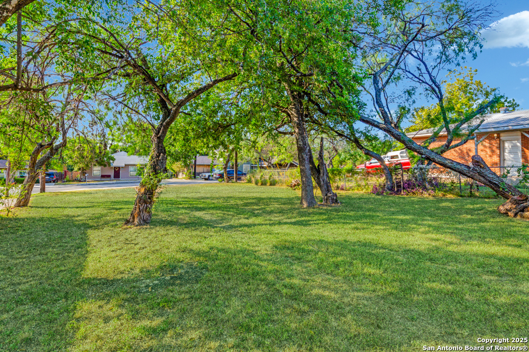 249 Bobbies Lane San Antonio TX 78201