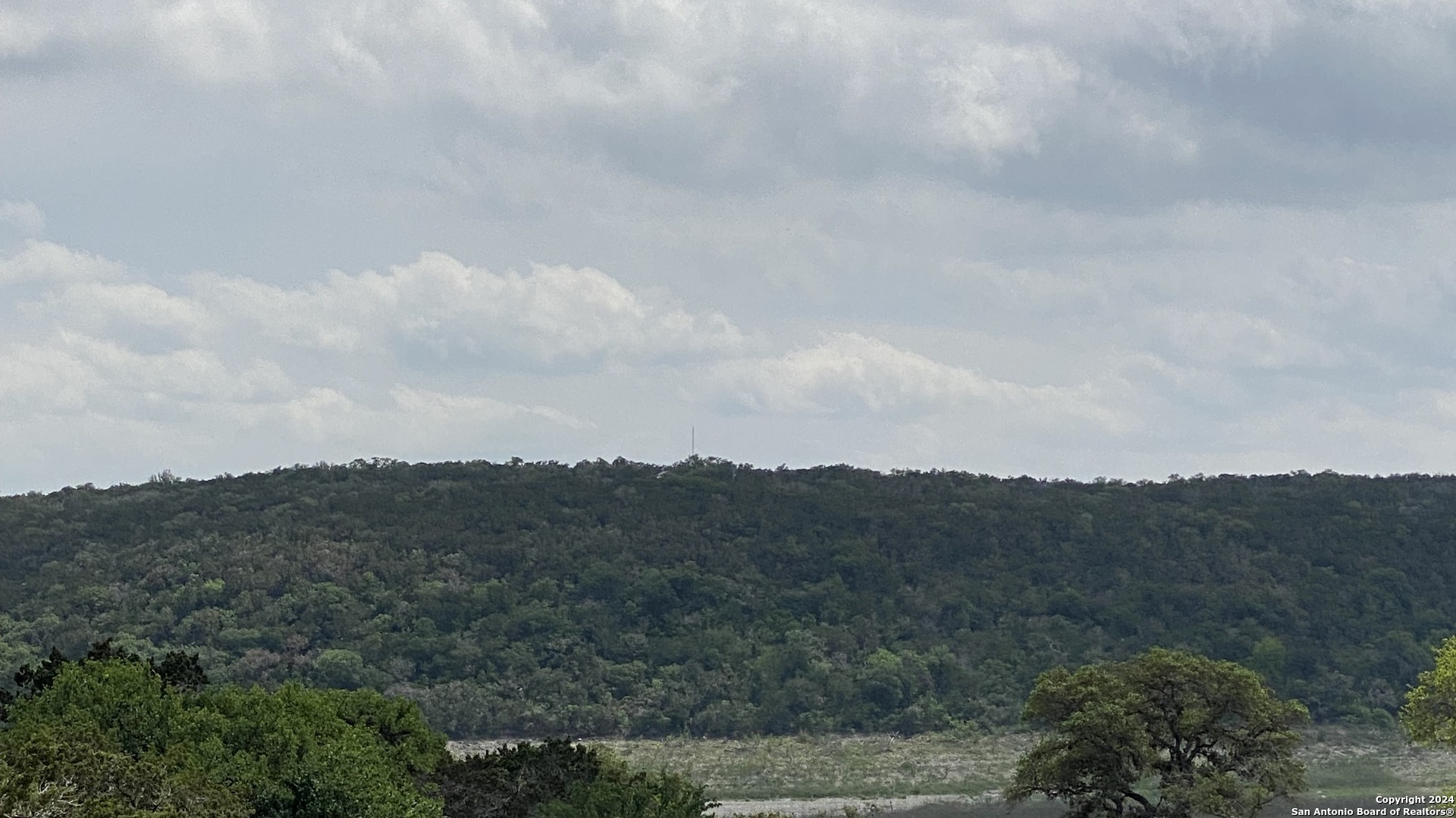 Lot 6 Sidney Shores Drive Lakehills TX 78063