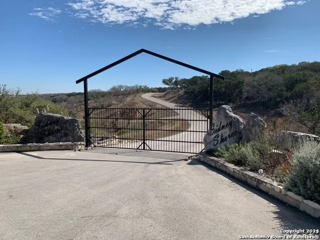 Lot 6 Sidney Shores Drive Lakehills TX 78063