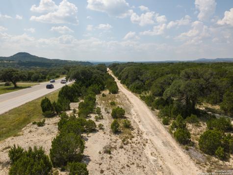 14619 S State Highway 16 Pipe Creek TX 78063