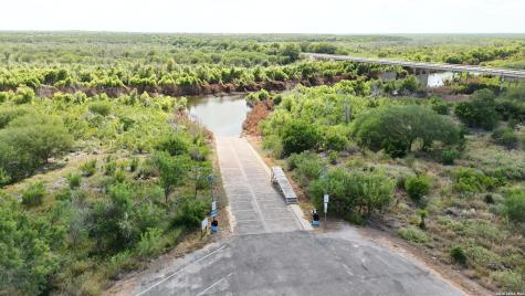 917 Fm 99 Calliham TX 78007