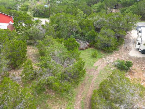 1050 Deer Run Pass Canyon Lake TX 78133
