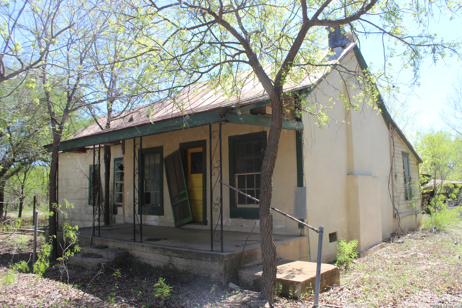 287 N 22nd Hondo TX 78861