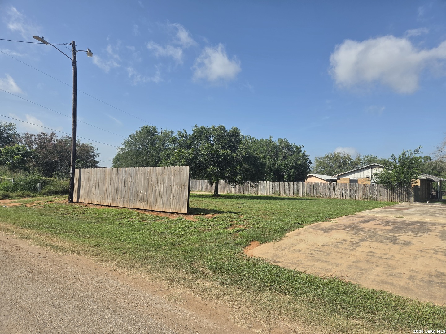 1438 N Huajillo Street Pearsall TX 78061