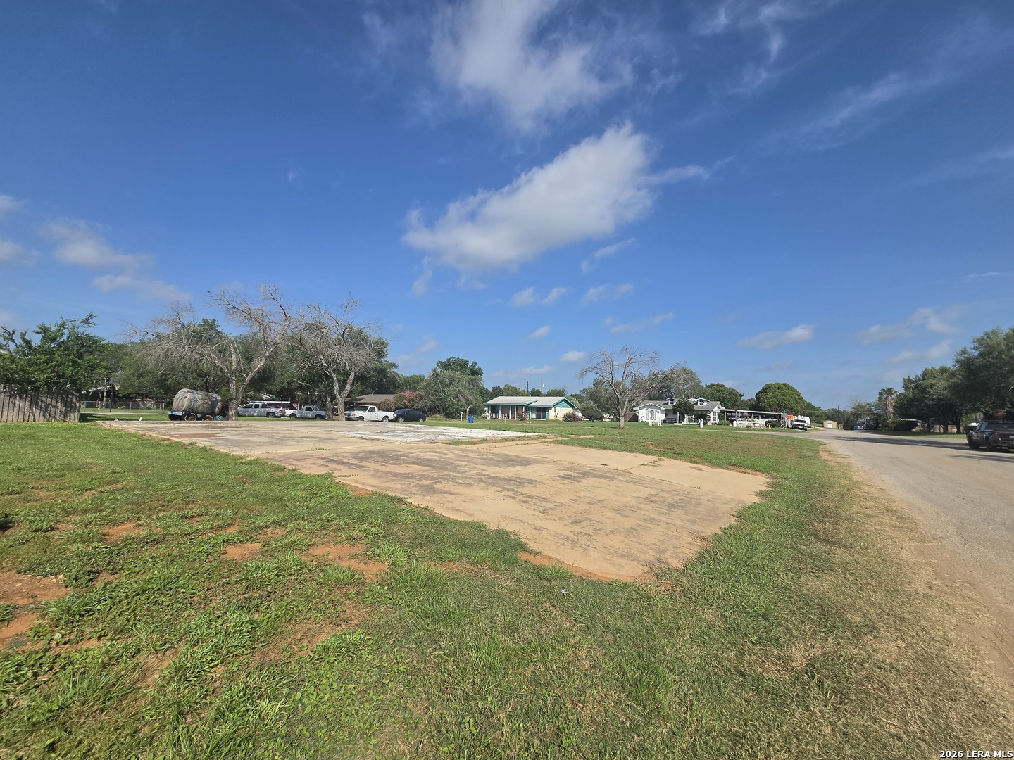 1438 N Huajillo Street Pearsall TX 78061