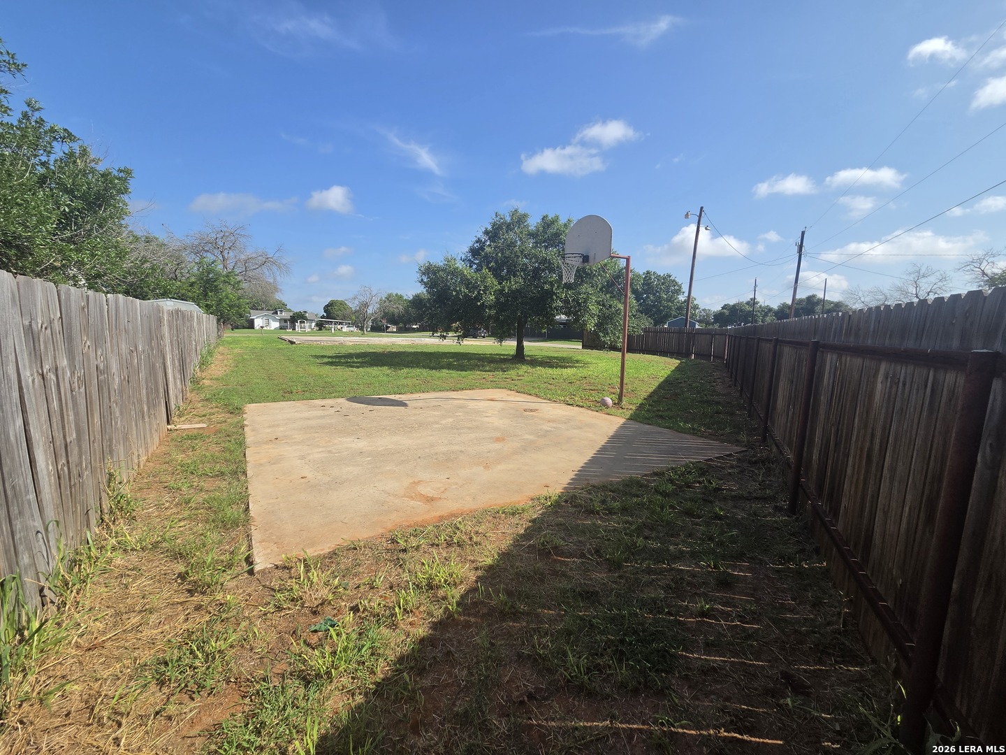 1438 N Huajillo Street Pearsall TX 78061
